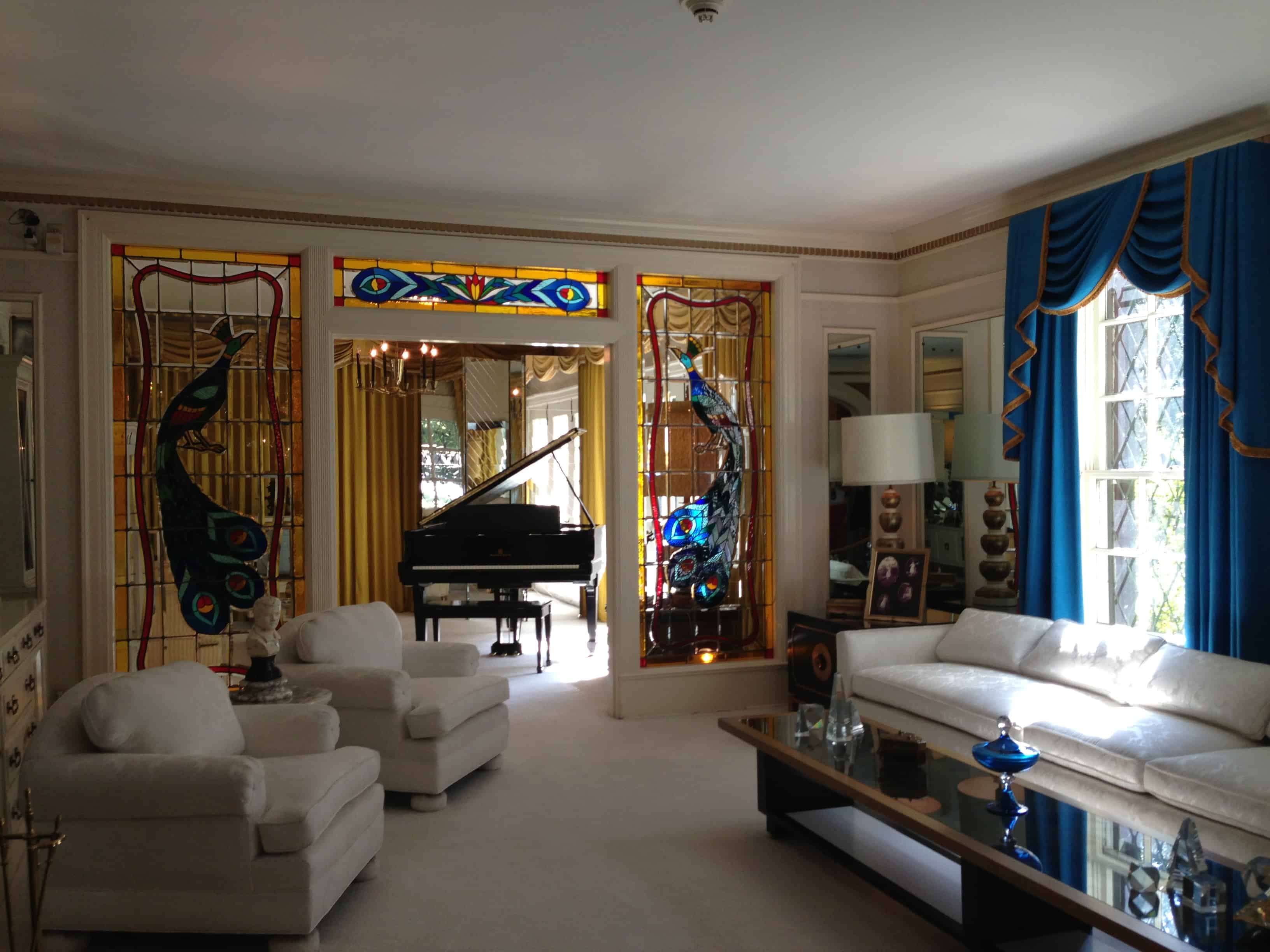 Graceland living room