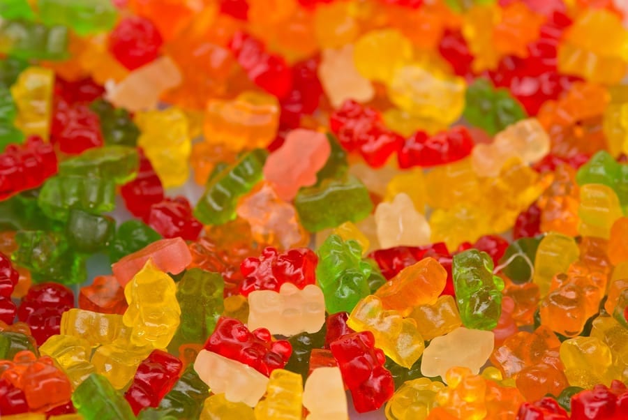Gummy Bears and gummy treats can help kids with ear popping on planes