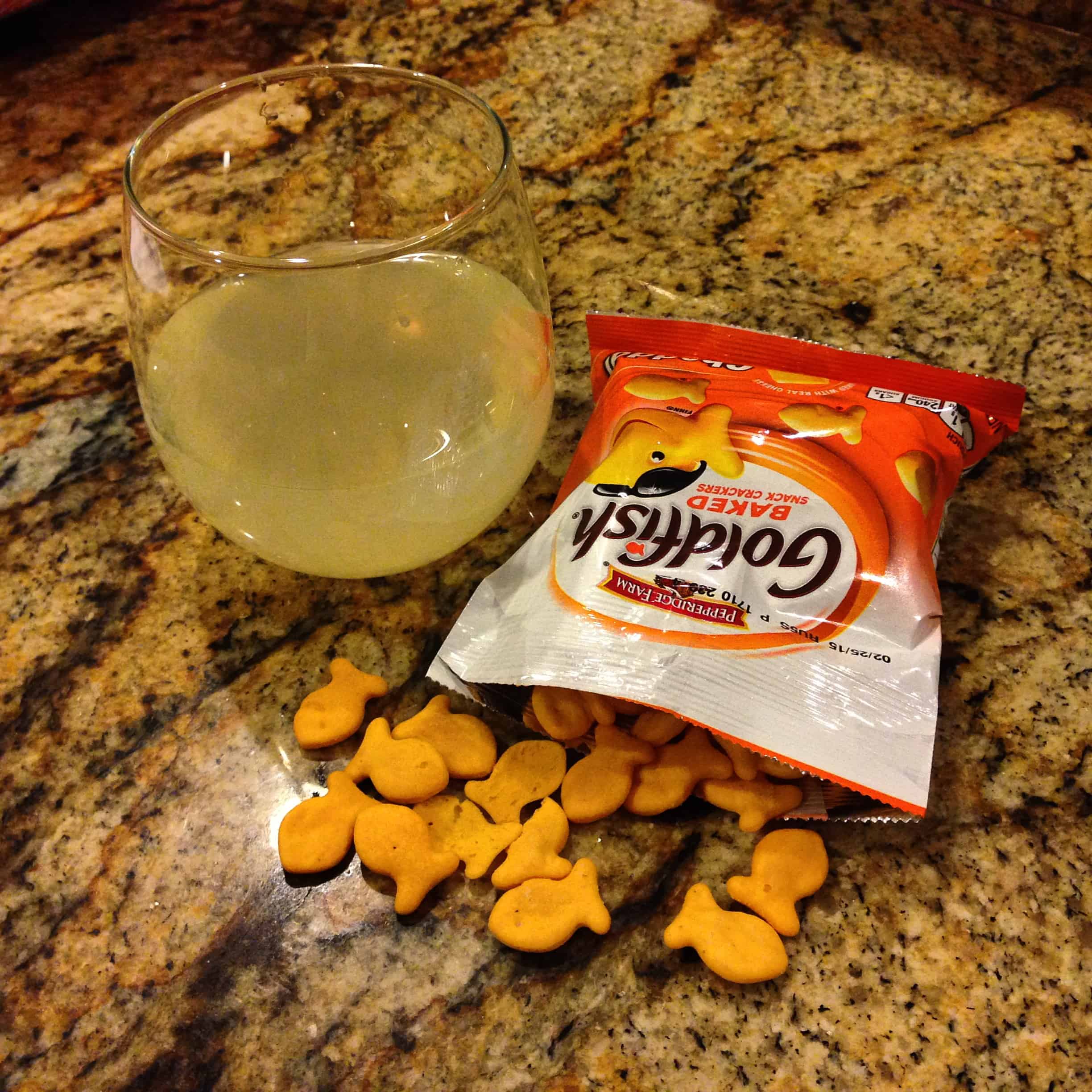 The Wide World of Wine Snacks: white wine snacks cheddar gold fish crackers and reisling 