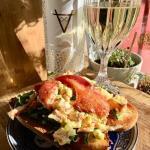 New England Lobster Roll Wine Pairing
