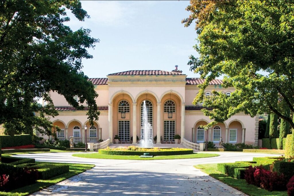 Ferrari-Carano Winery Villa Fiore - Wine Castles in Sonoma