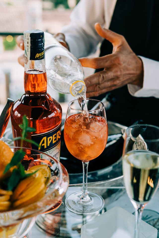 Aperol Spritz - wine cocktails